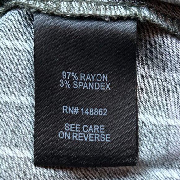 TORRID 4X NWT Green Plaid Challis Dress - Picture 3 of 5